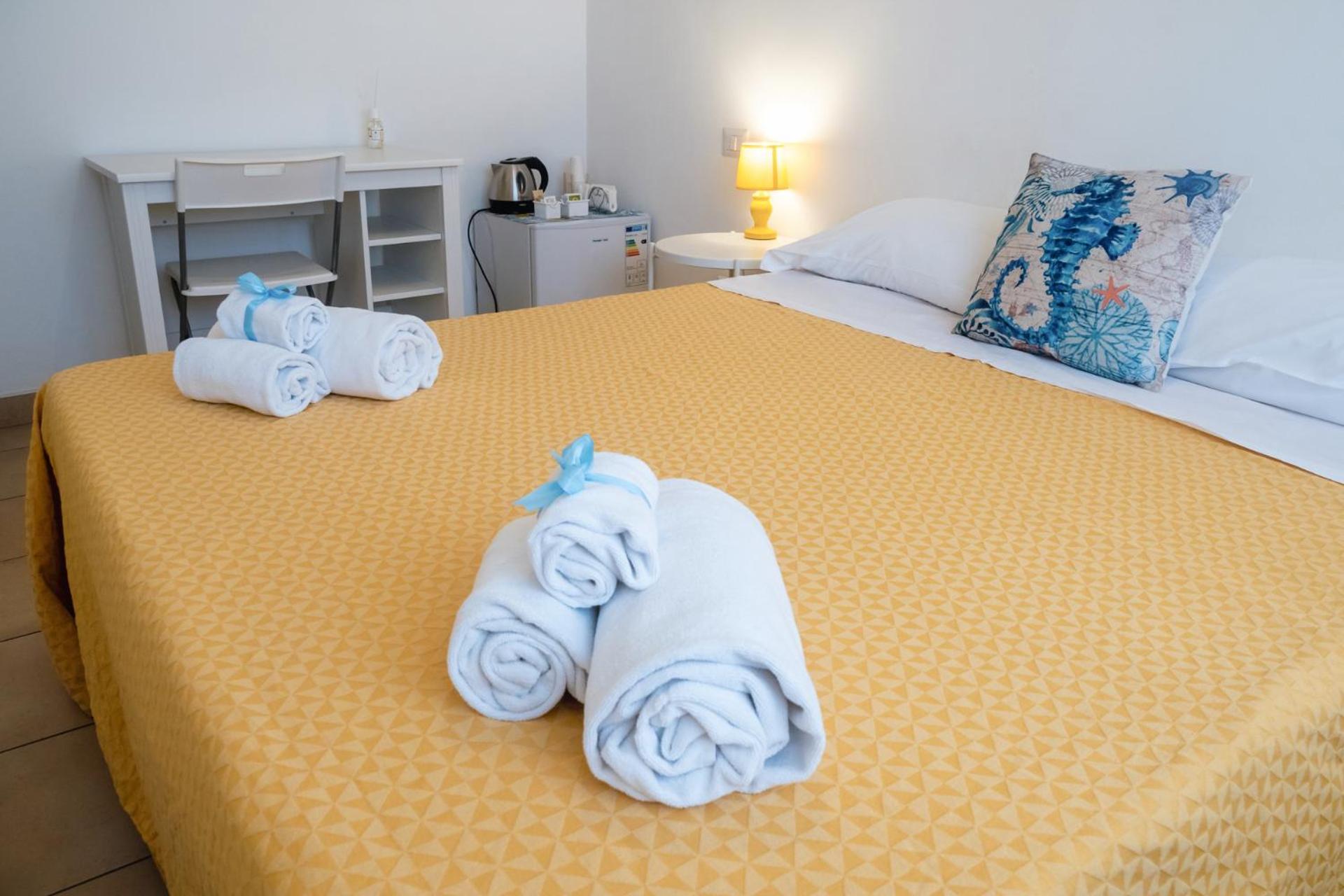Hippocampus B&B Giardini-Naxos Exterior foto